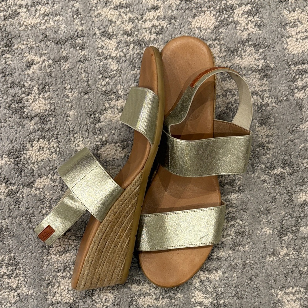 Metallic Gold Women's Sandals